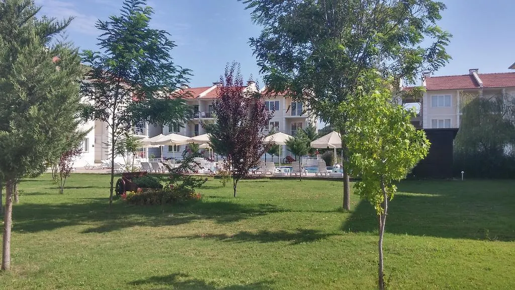 Club Onat Garden location